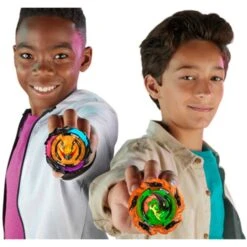 Hasbro Beyblade Burst QuadStrike Light Ignite Battle Set, Geschicklichkeitsspiel -Spielwarenladen Hasbro Beyblade Burst QuadStrike Light Ignite Battle Set Geschicklichkeitsspiel@@100022838 5