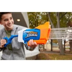 Hasbro Nerf Super Soaker Rainstorm, Wasserpistole 14 Hasbro Nerf Super Soaker Rainstorm, Wasserpistole -Spielwarenladen Hasbro Nerf Super Soaker Rainstorm Wasserpistole@@1778245 4