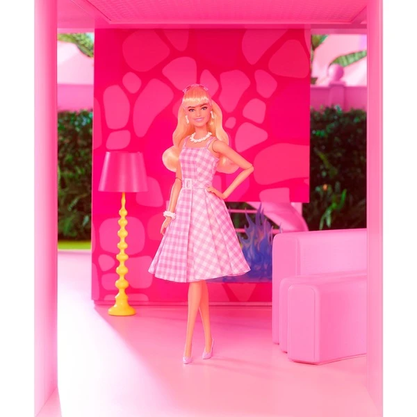 Mattel Barbie Signature The Movie - Margot Robbie Als Barbie Puppe Zum Film Im Rosa-weißen Karo-Kleid, Spielfigur – Bild 7