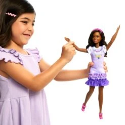 Mattel My First Barbie Brooklyn Mit Pudel (schwarze Haare), Puppe -Spielwarenladen Mattel My First Barbie Brooklyn mit Pudel schwarze Haare Puppe@@1888857 6