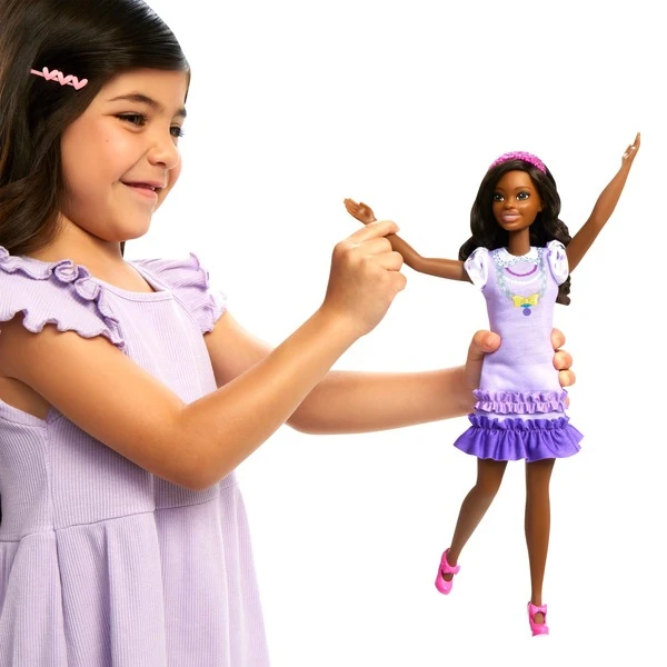 Mattel My First Barbie Brooklyn Mit Pudel (schwarze Haare), Puppe – Bild 7