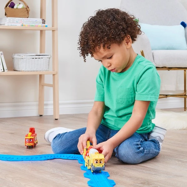 Spin Master Mighty Express Motorisierter Zug Baut-es Bruno Mit Güterwaggon, Spielfahrzeug – Bild 7