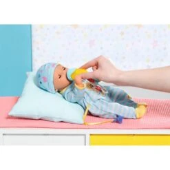 ZAPF Creation BABY Born® Soft Touch Little Boy 36 Cm, Puppe 12 ZAPF Creation BABY Born® Soft Touch Little Boy 36 Cm, Puppe -Spielwarenladen ZAPF Creation BABY born Soft Touch Little Boy 36 cm Puppe@@1750787 3